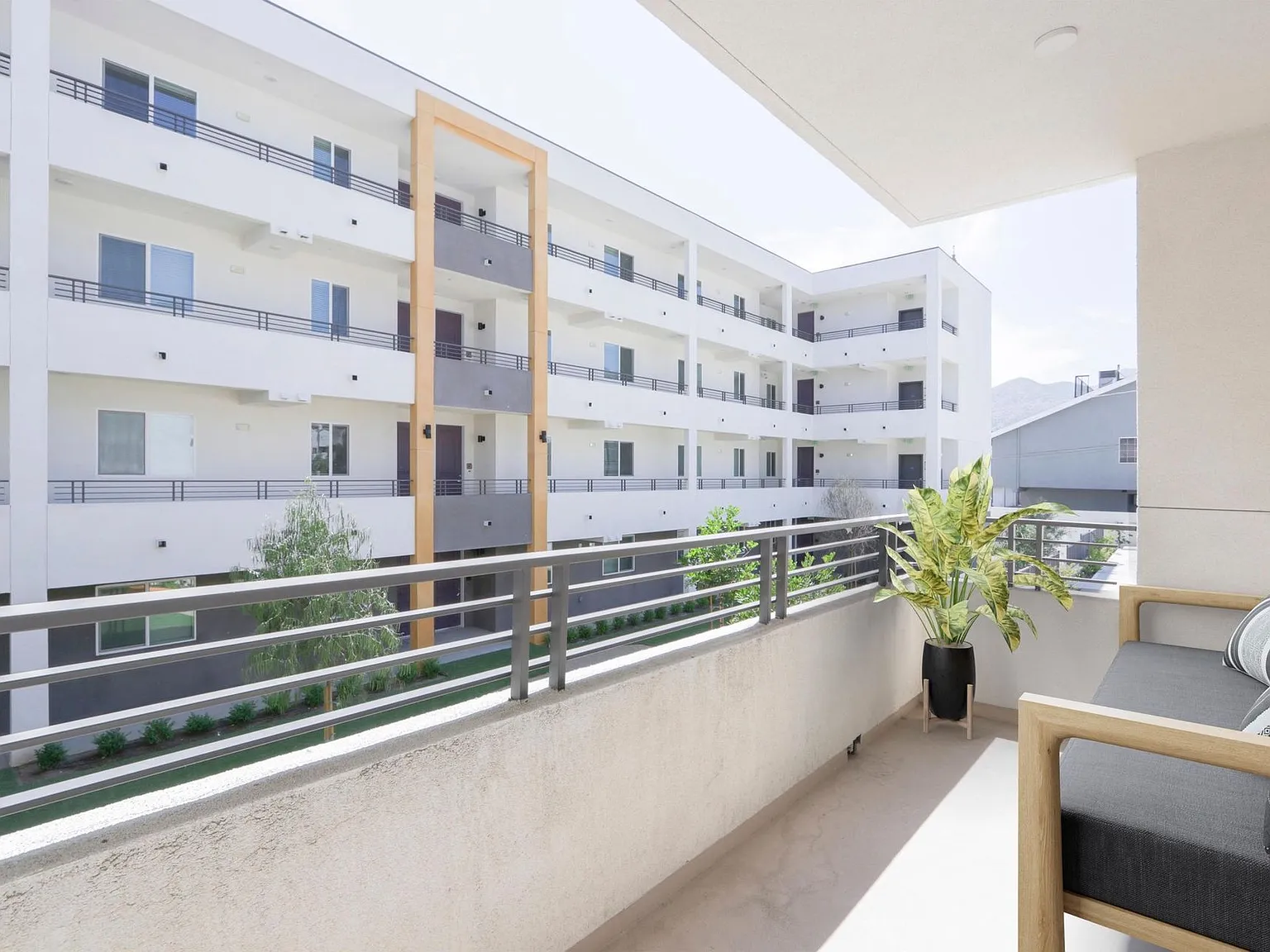 Olive Tree Gardens Apartments — Photo 1