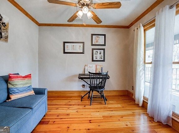 5th image of 2720 Bay Ridge Dr