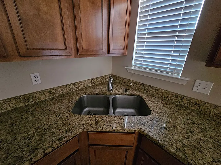 165 Canal Place Cir — Photo 9