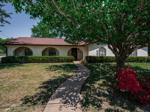 107 Tulip St, White Oak, TX 75693