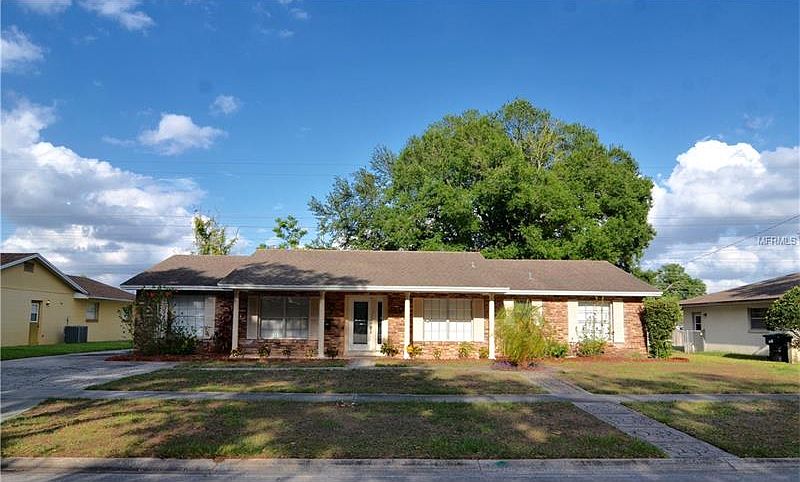 1st image of 3113 Greenfield Ave