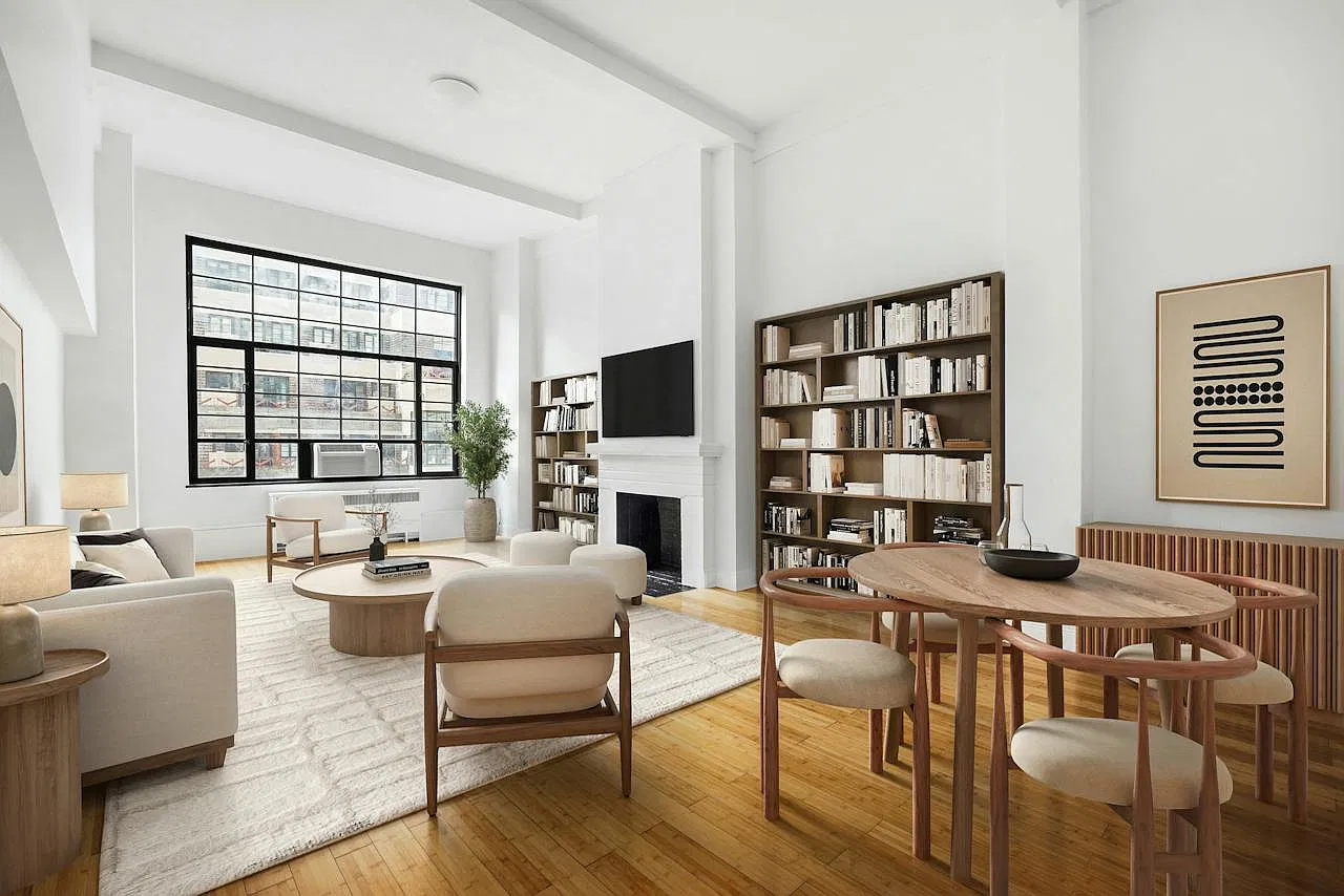 307 East 44th Street — Photo 1