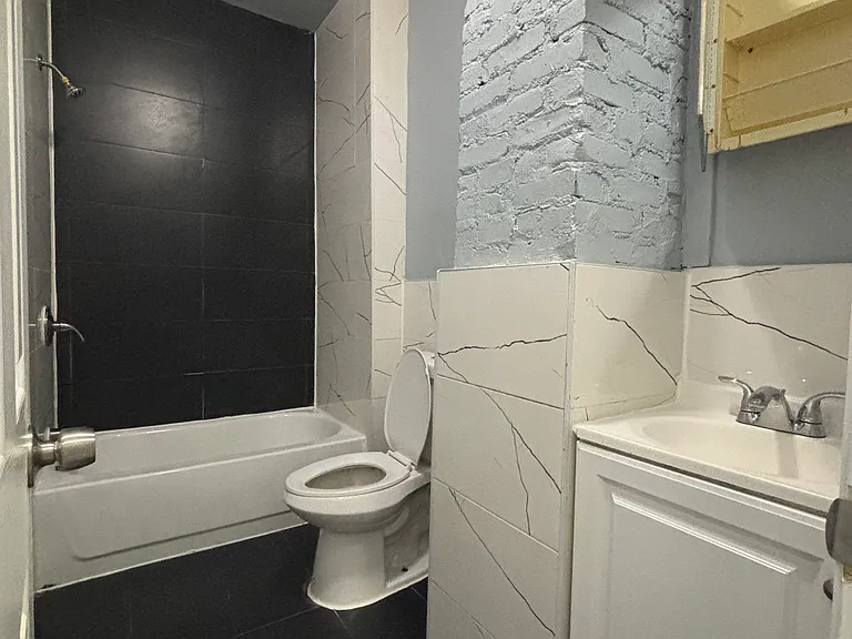87 Dwight St #1 — Photo 5