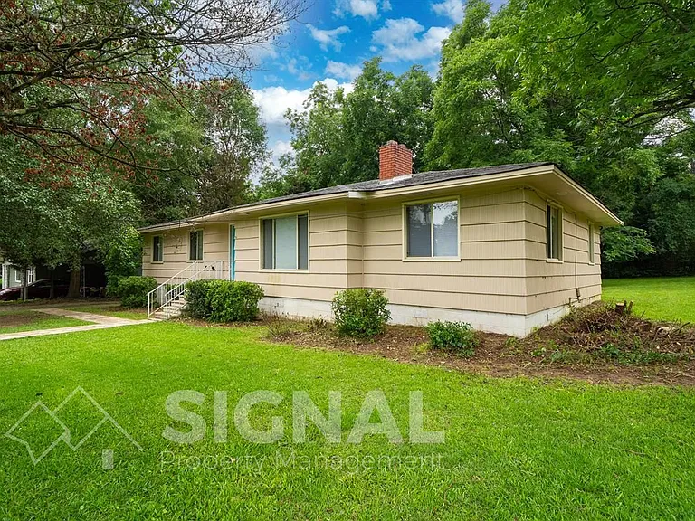 5117 Highland Ave — Photo 2