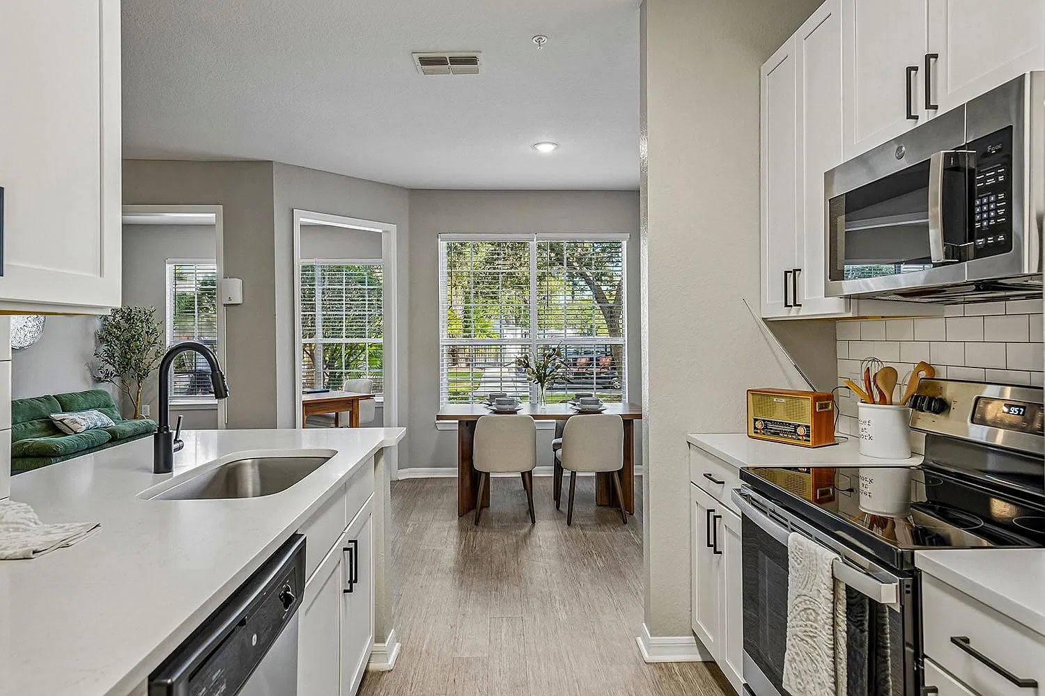 Westwood Reserve Apartments — Photo 3