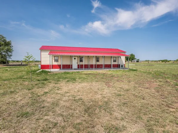 621 Plainview St, Clarendon, TX 79226