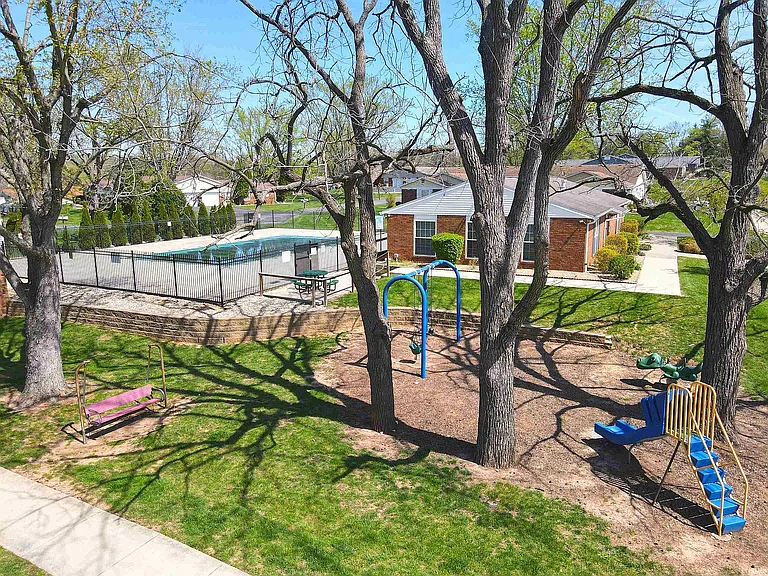 3123 S Eden Dr — Photo 31