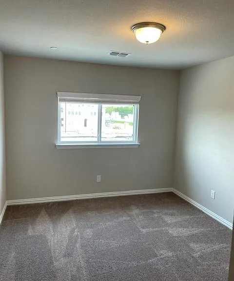 3714 Malibu Dr — Photo 23