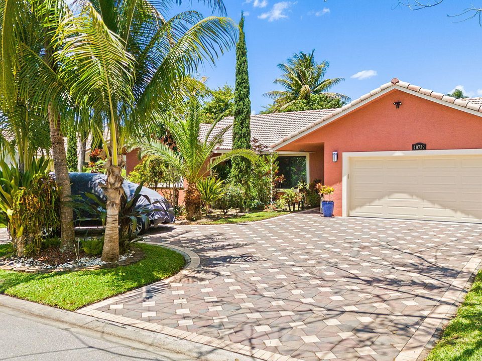 1st image of 10739 NW 21st Street