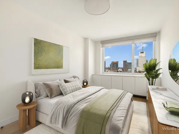 301 West 53rd Street image 4 of 12