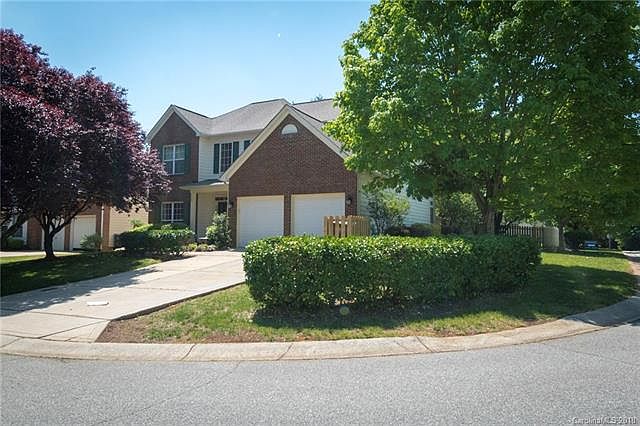 1st image of 115 Foxtail Dr