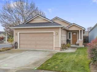 530 Parkview Ct, Central Pt, OR 97502