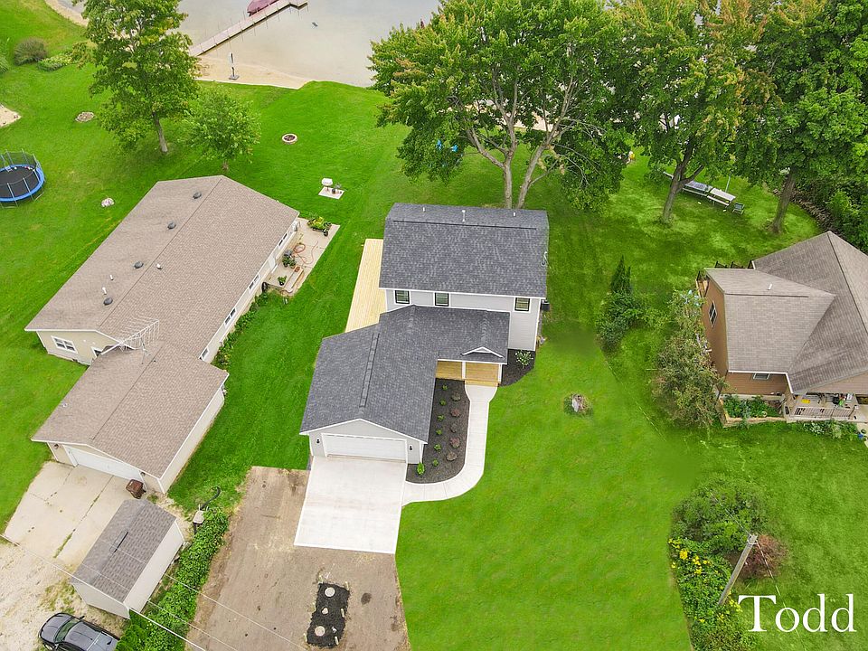 8714 E 128th St, Sand Lake, MI 49343 Zillow