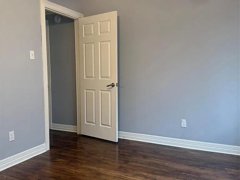 13719 Ortega Ln — Photo 9