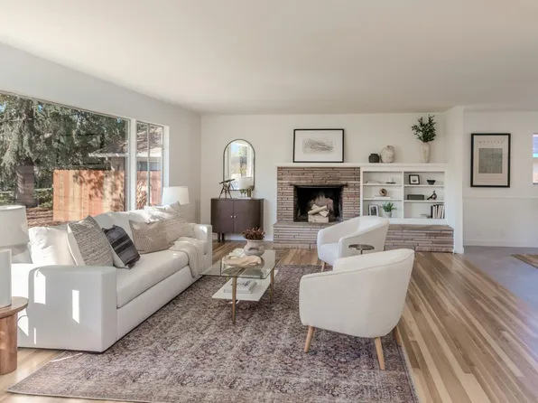 1755 Mora Ct, Los Altos, CA 94024