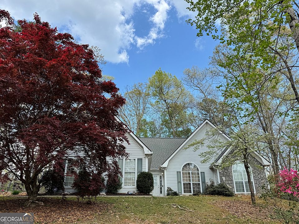 1st image of 3030 Summit Ln