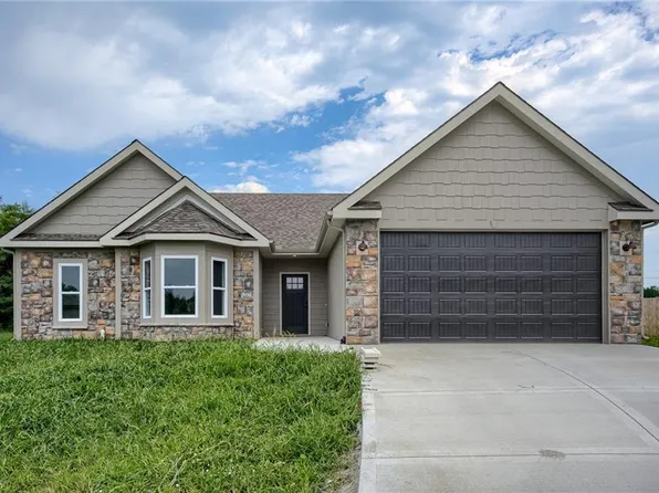 2020 River Stone Dr, Excelsior Springs, MO 64024