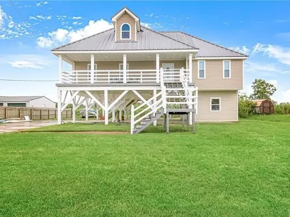 5080 Betty Mae St, Lafitte, LA 70067