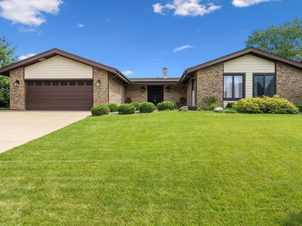 6649 W Menominee Pkwy, Palos Heights, IL 60463