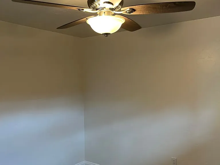 3955 Helix Ln — Photo 11
