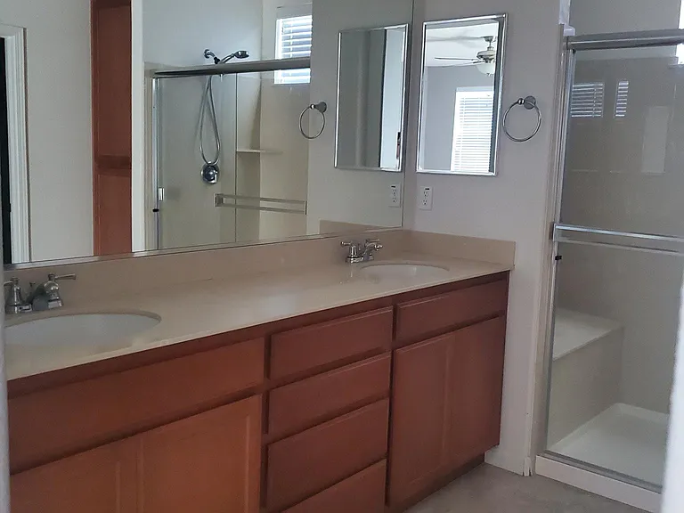 1422 Moonbeam Way — Photo 7