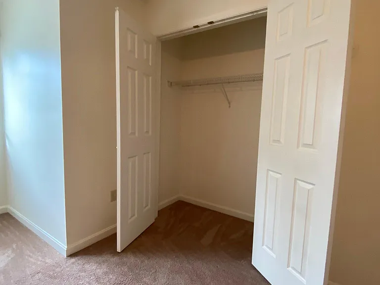 106 Amber Ln — Photo 26