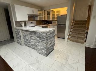 2477 Islington Ave #BASEMENT, Toronto, ON M9W 3X9