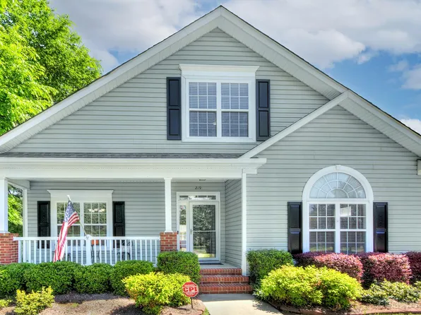 219 Juanita Dr, Pineville, NC 28134