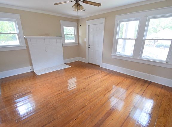 5th image of 102 Lawton St