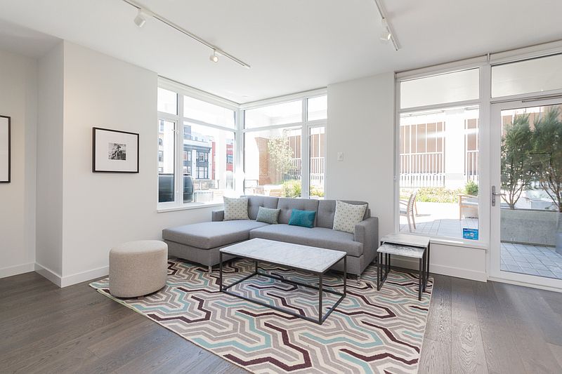Victoria Apartment for rent - 2 Bedrooms — photo 15