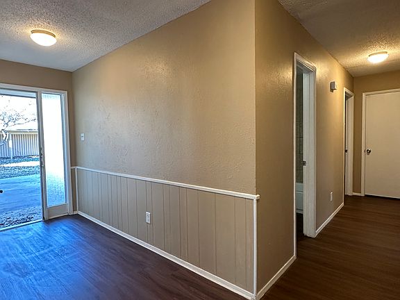4th image of 1221 Cordell St