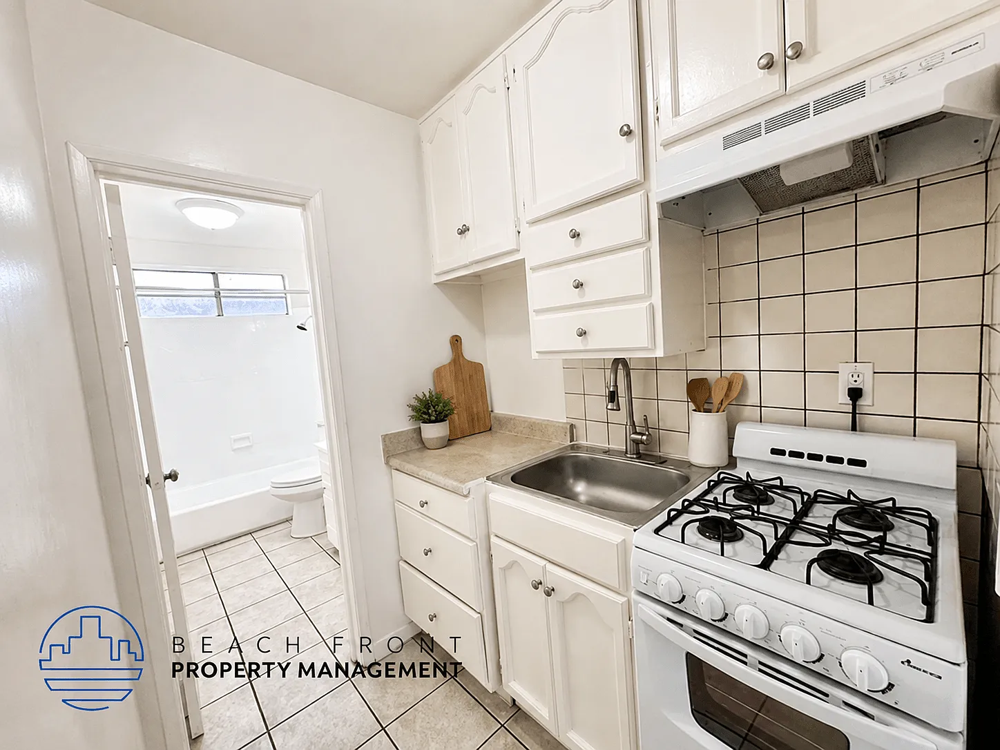 1495 W. 29th St. — Photo 2