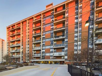 3 Horizon Rd #803, Fort Lee, NJ, 07024
