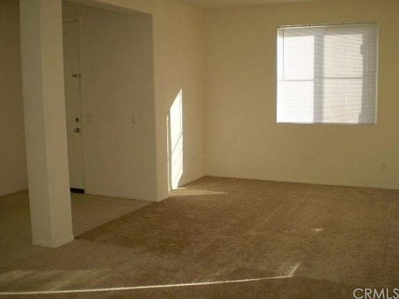 3rd image of 29392 Starshine Dr