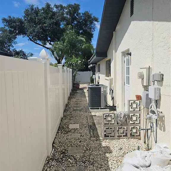 11557 124th Ter — Photo 21