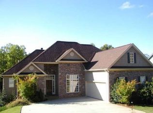 88 Eagle Pointe Dr, Dahlonega, GA 30533