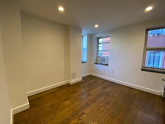 Rented by AZ REALTY NYC LLC | media 8
