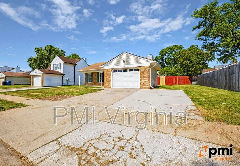 1701 Darrow St — Photo 33
