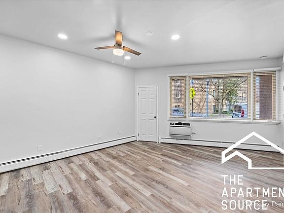 4th image of 7319 N Rogers Ave #On