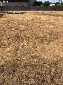 231/233 -1 S 41st Pl, Springfield, OR, 97477