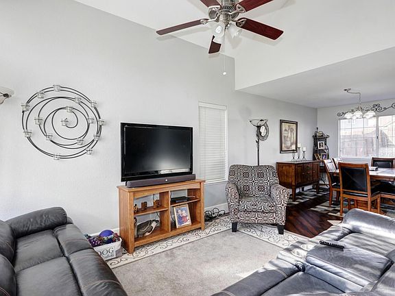 5th image of 3925 Diane Dr
