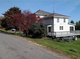 4663 Vine Rd, Penn Yan, NY 14527
