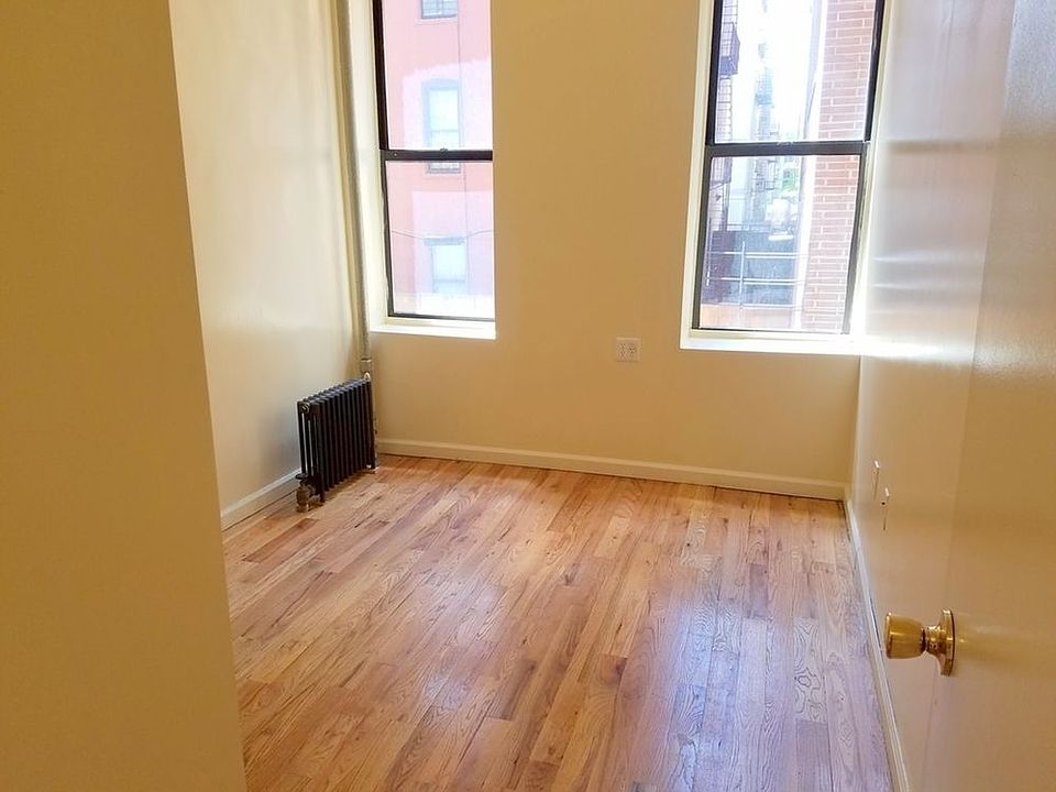 2nd image of 504 W 172nd St APT A