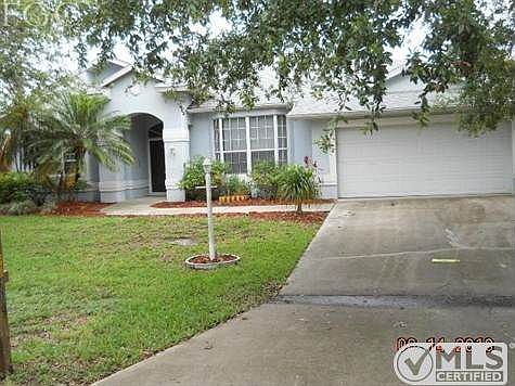 1st image of 19309 Pine Glen Dr