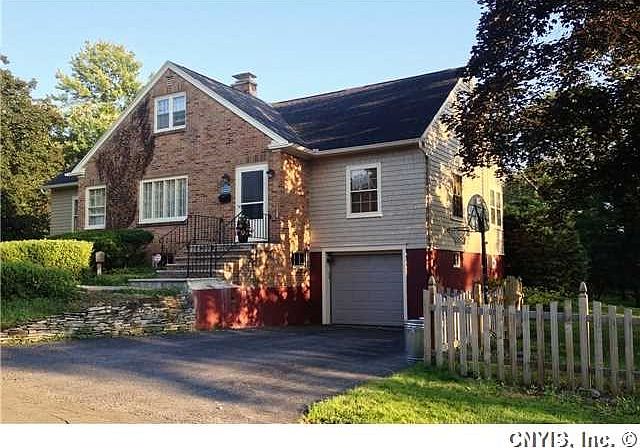 1st image of 700 Crawford Ave