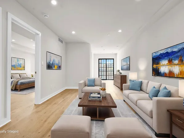 25-25 31st Ave #3B, Astoria, NY 11106