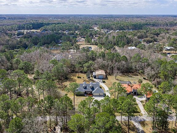 2nd image of 27154 Ravens Brook Rd