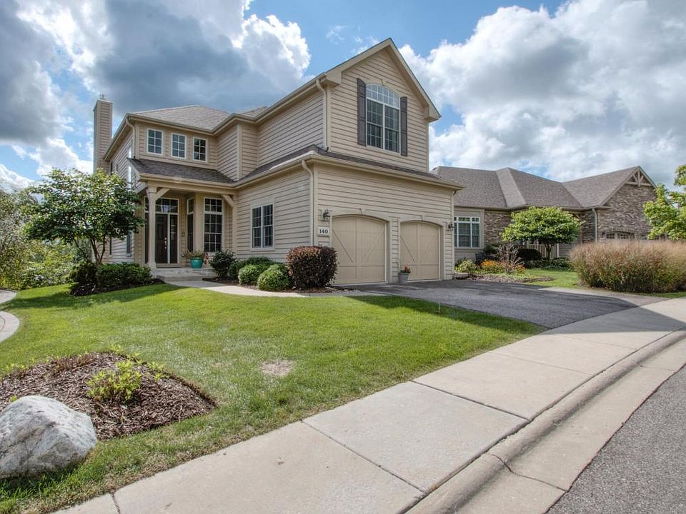 1st image of 140 Lake Vista Cir