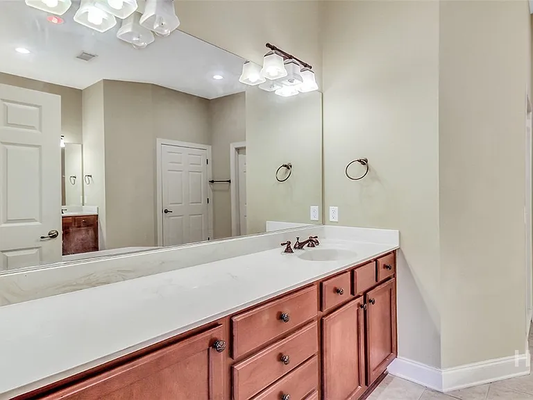 1802 Woodside Rdg — Photo 27