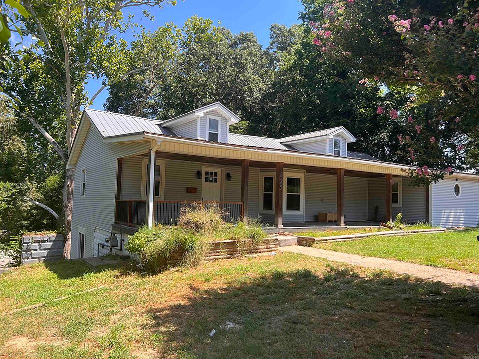 1st image of 825 Evans Dr